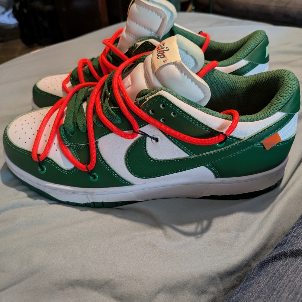 Nike Green and White Sneakers Classic Style